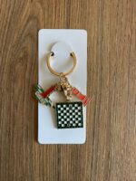 Satranç Tahtası ve Figürlü Satranç Anahtarlık Gold (Üçlü Paket) - Görsel 2