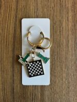 Satranç Tahtası ve Figürlü Satranç Anahtarlık Gold (Üçlü Paket) - Görsel 4